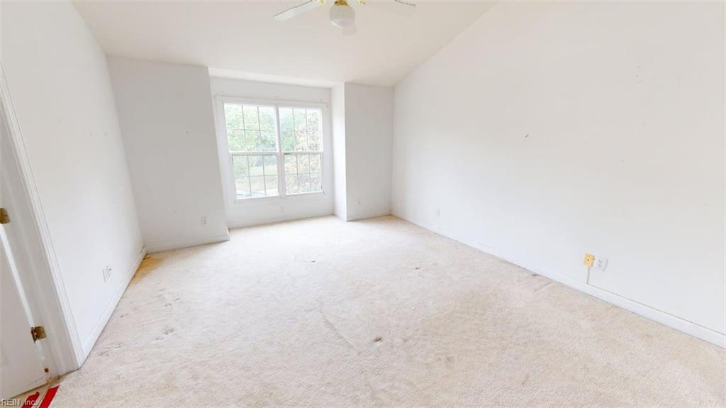 2505 Fair Chse Property Photo 31