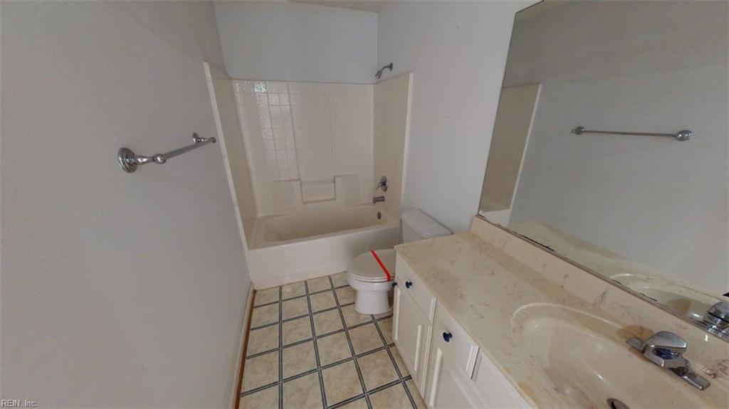2505 Fair Chse Property Photo 38