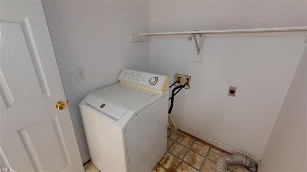 2505 Fair Chse Property Photo 40