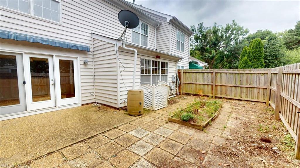 2505 Fair Chse Property Photo 41