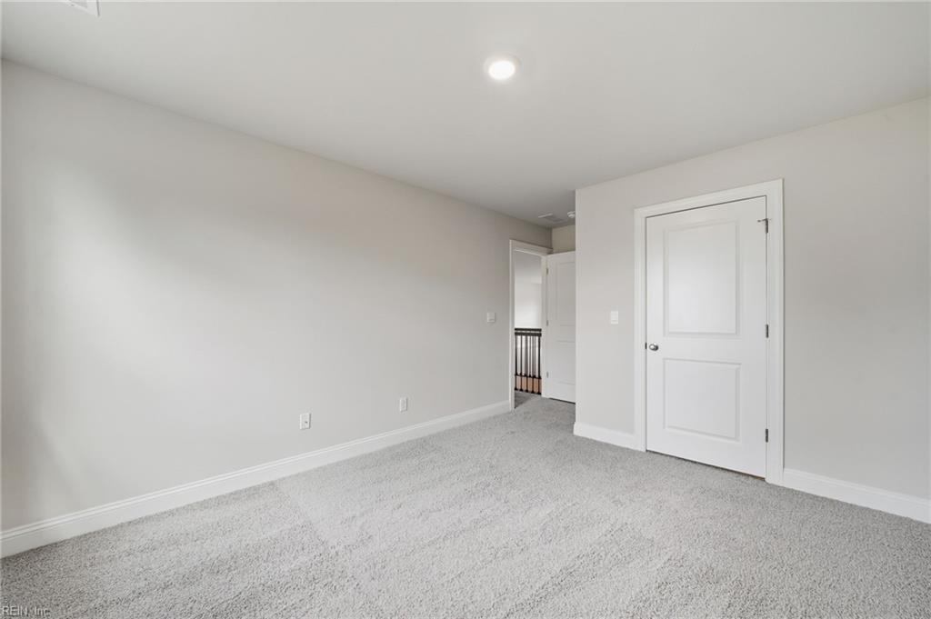 300 Riverview Rd Property Photo 24
