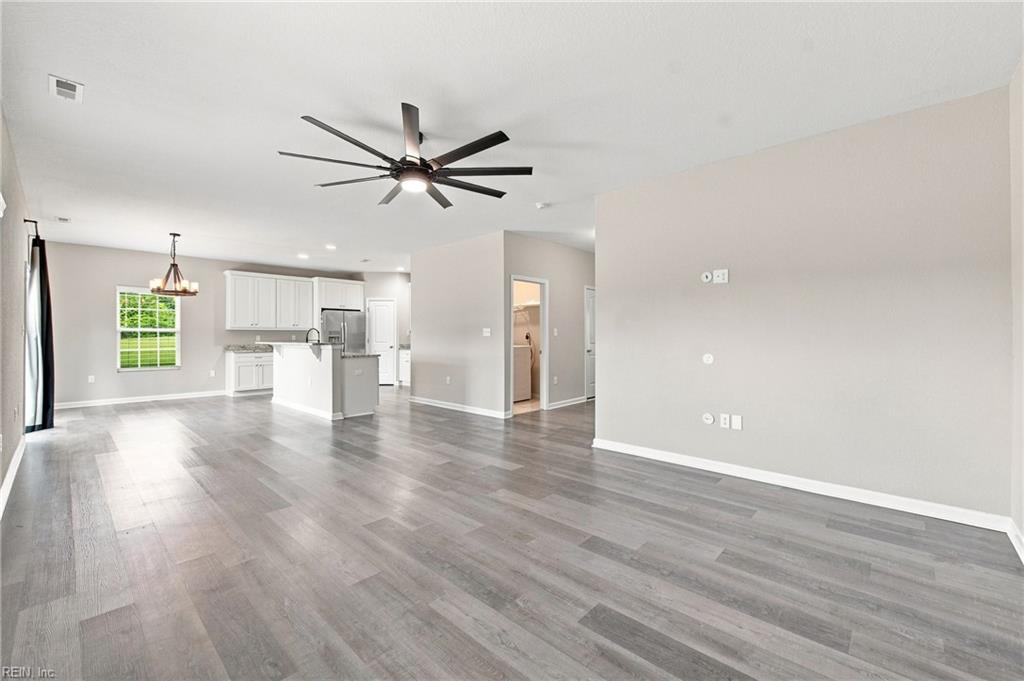 1350 Glen Haven Dr Property Photo 15