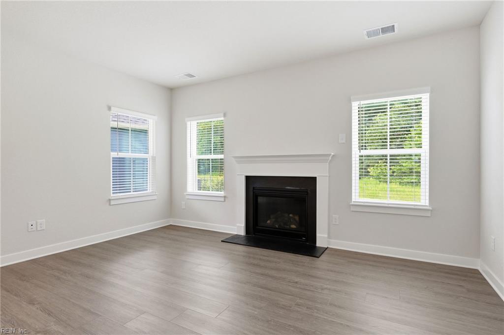 2101 Mainsail Dr Property Photo 19