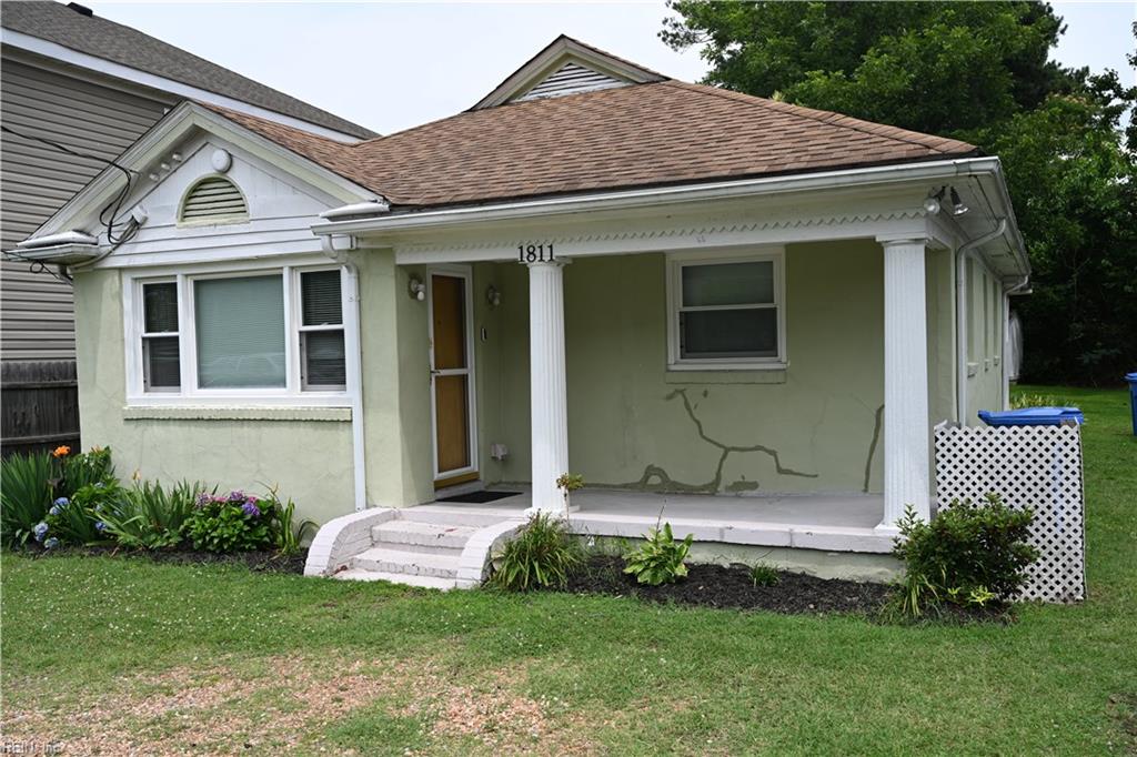 1811 Hoover Ave Property Photo 1