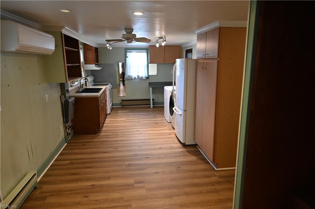 1811 Hoover Ave Property Photo 4