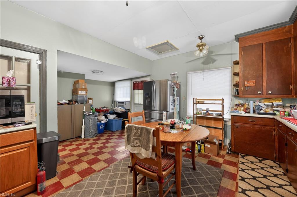 412 Park Ave Property Photo 7