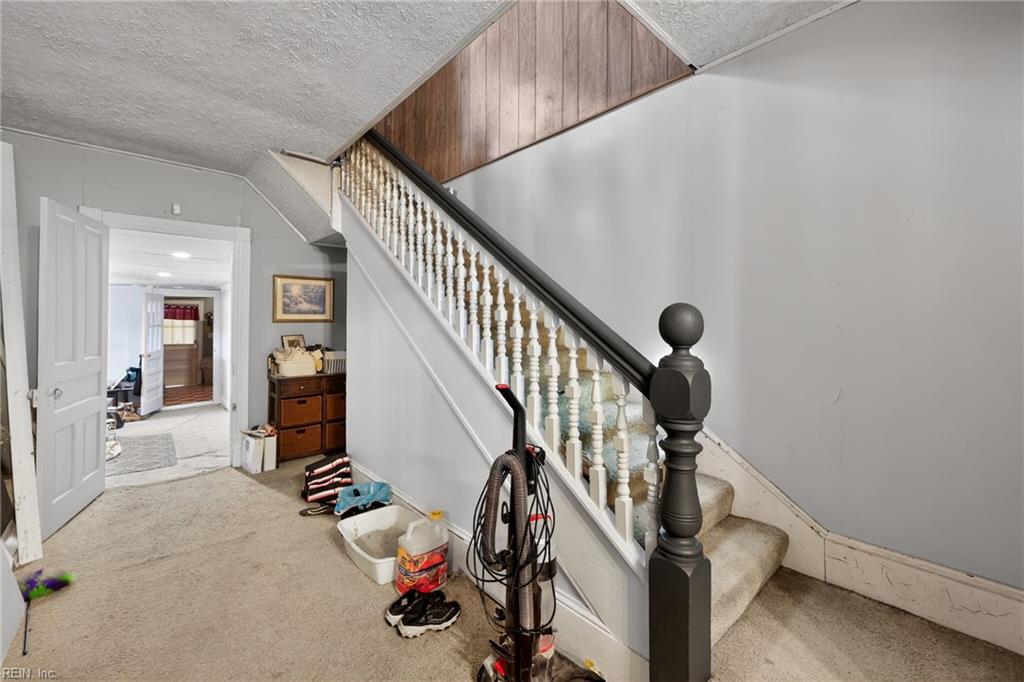 412 Park Ave Property Photo 23