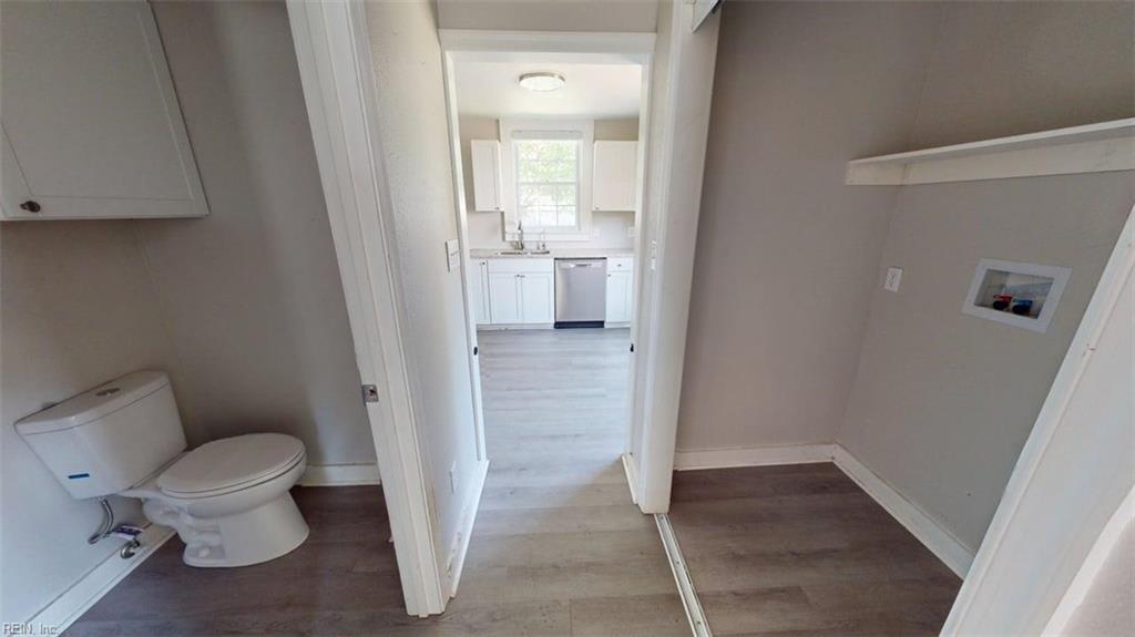 307 Elizabeth St Property Photo 7