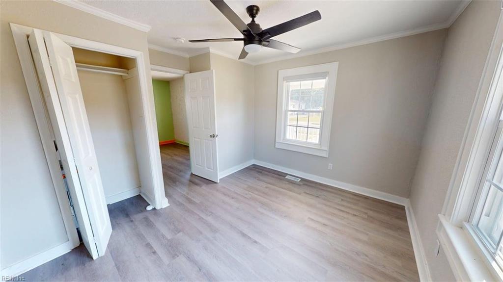 307 Elizabeth St Property Photo 21