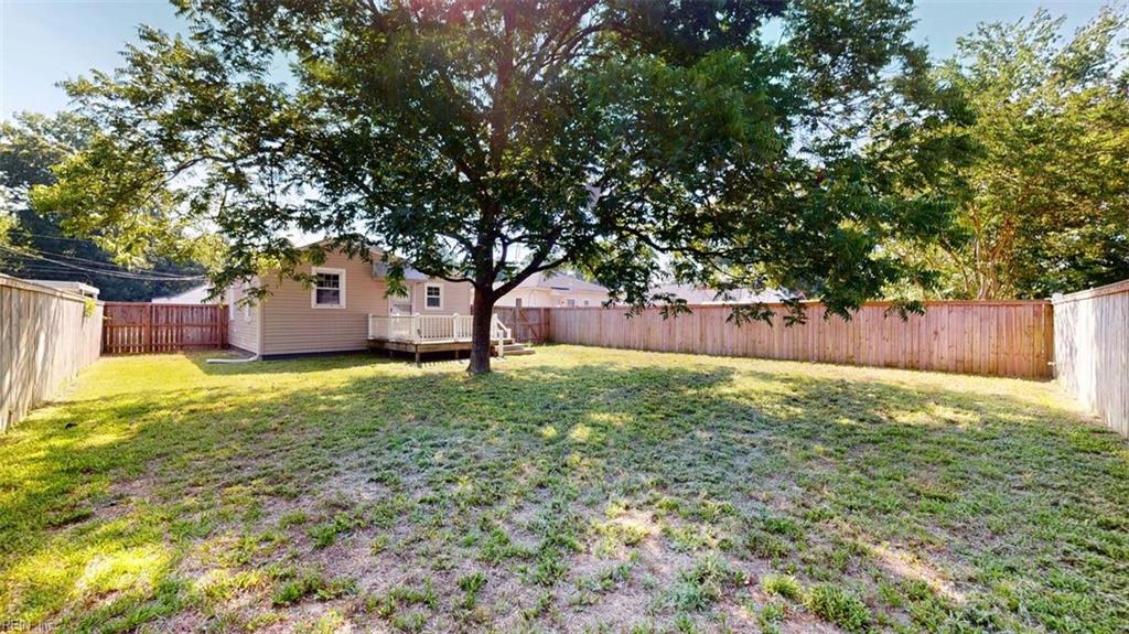 307 Elizabeth St Property Photo 38