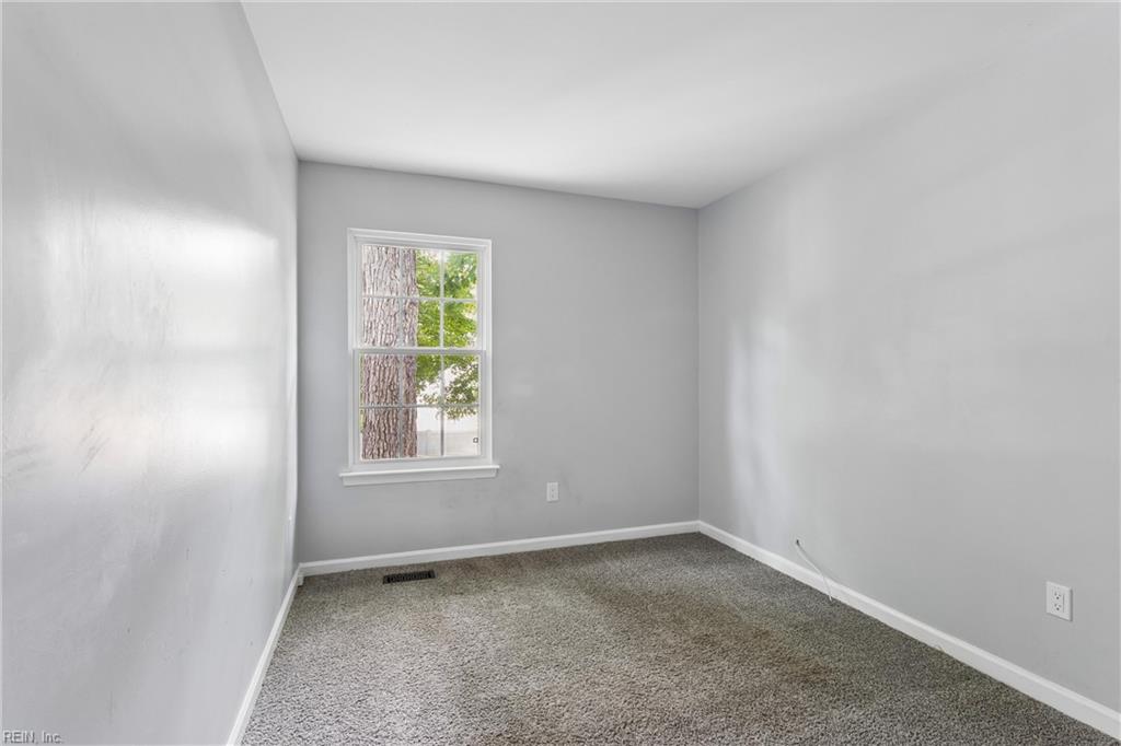453 Wyn Dr Property Photo 16
