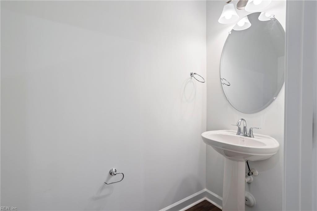 4906 Apricot Way Property Photo 10