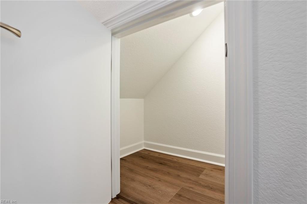 4906 Apricot Way Property Photo 11