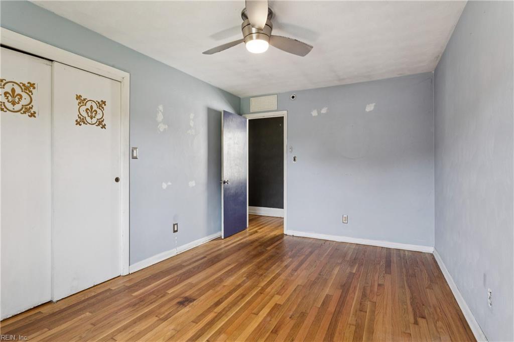 1006 Easterly Ave Property Photo 11