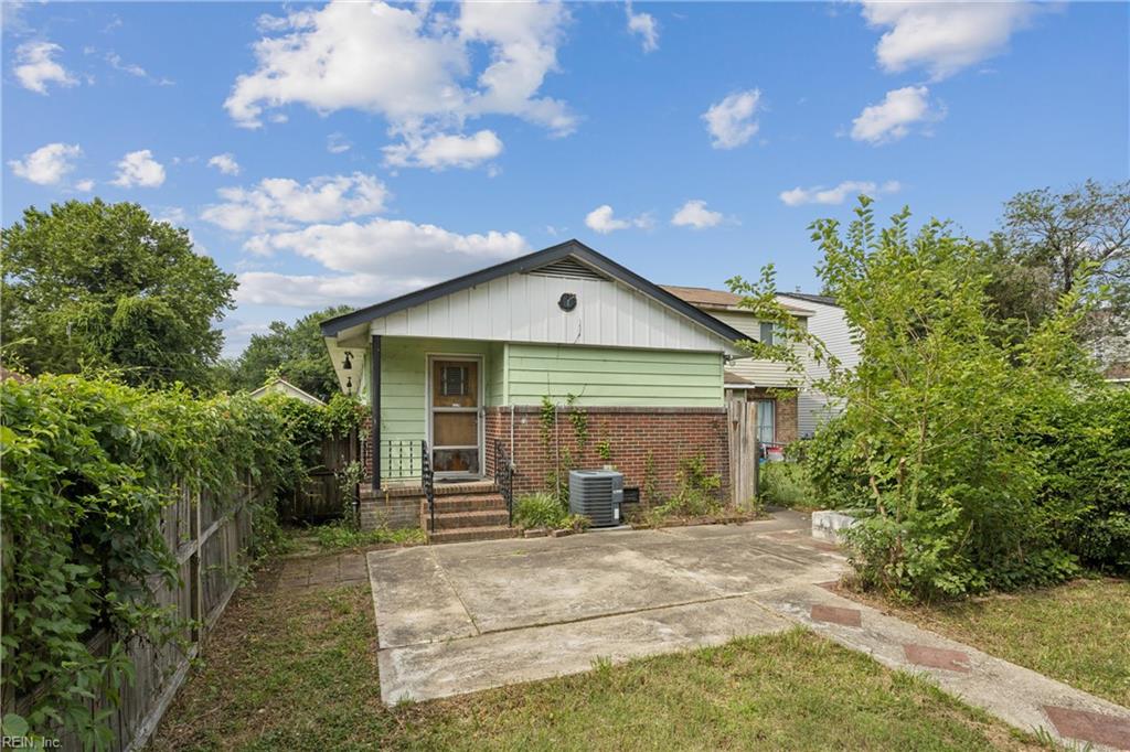 1006 Easterly Ave Property Photo 25