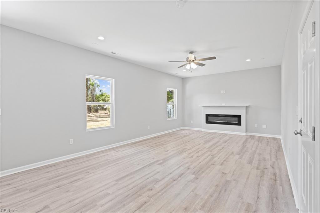 334 New St Property Photo 10