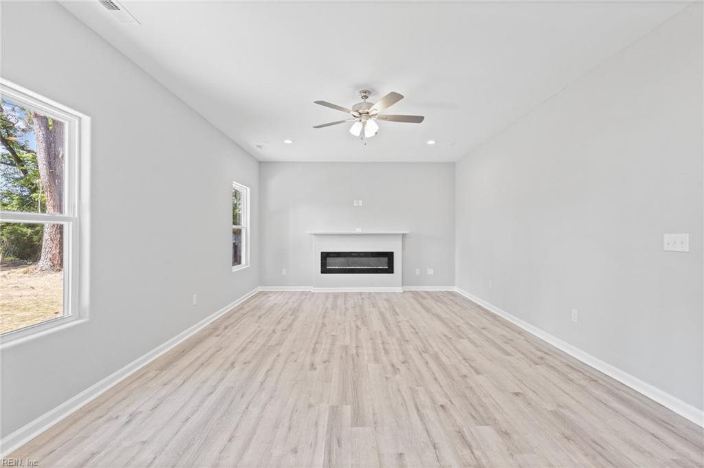 334 New St Property Photo 11
