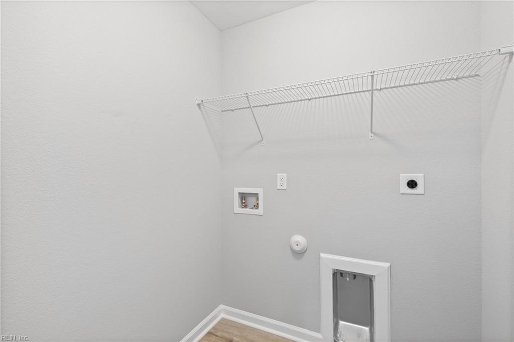 334 New St Property Photo 27