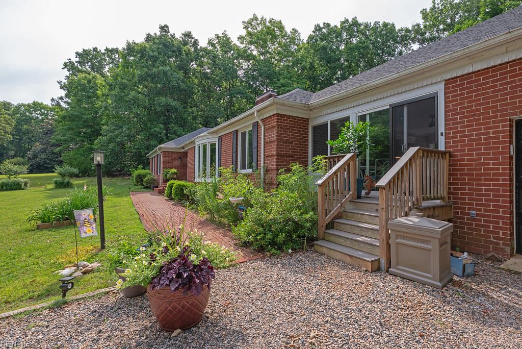 24601 Pear Orchard Rd Property Photo 5