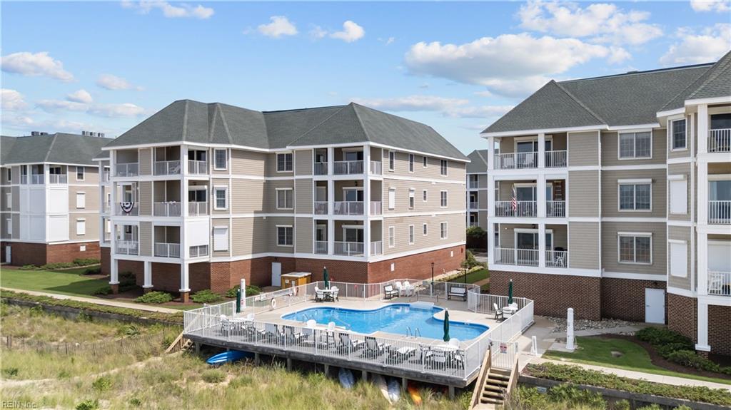 2420 Ocean Shore Cres Property Photo 10