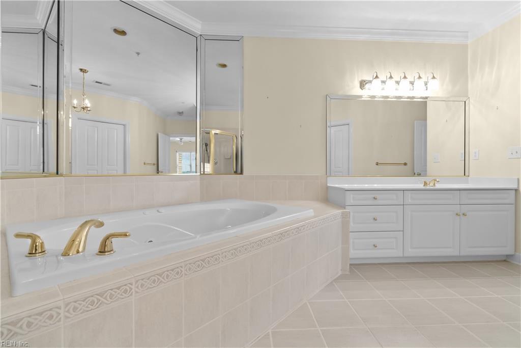 2420 Ocean Shore Cres Property Photo 35