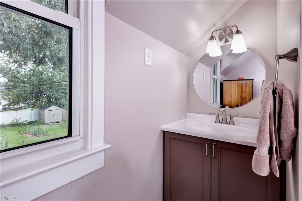 614 Main St Property Photo 22