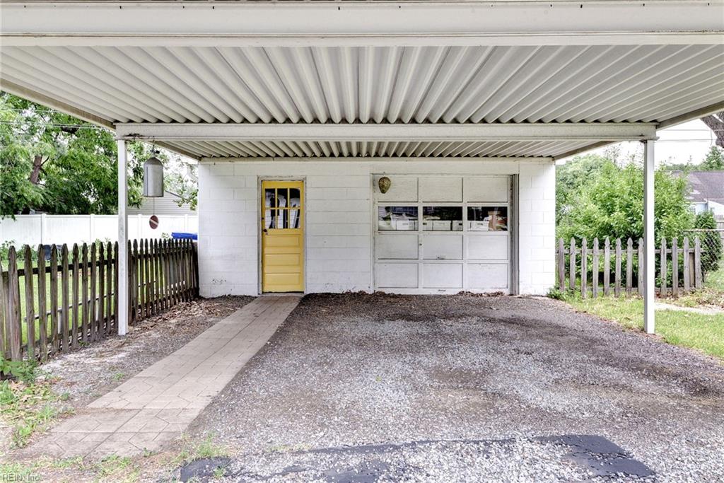 614 Main St Property Photo 26