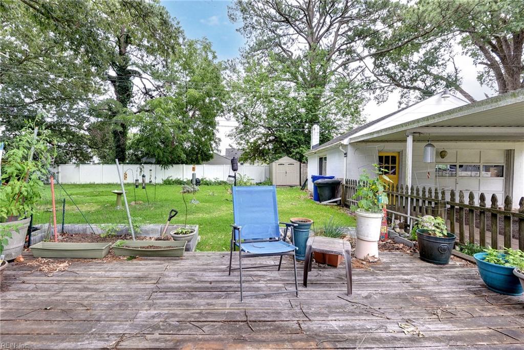 614 Main St Property Photo 30