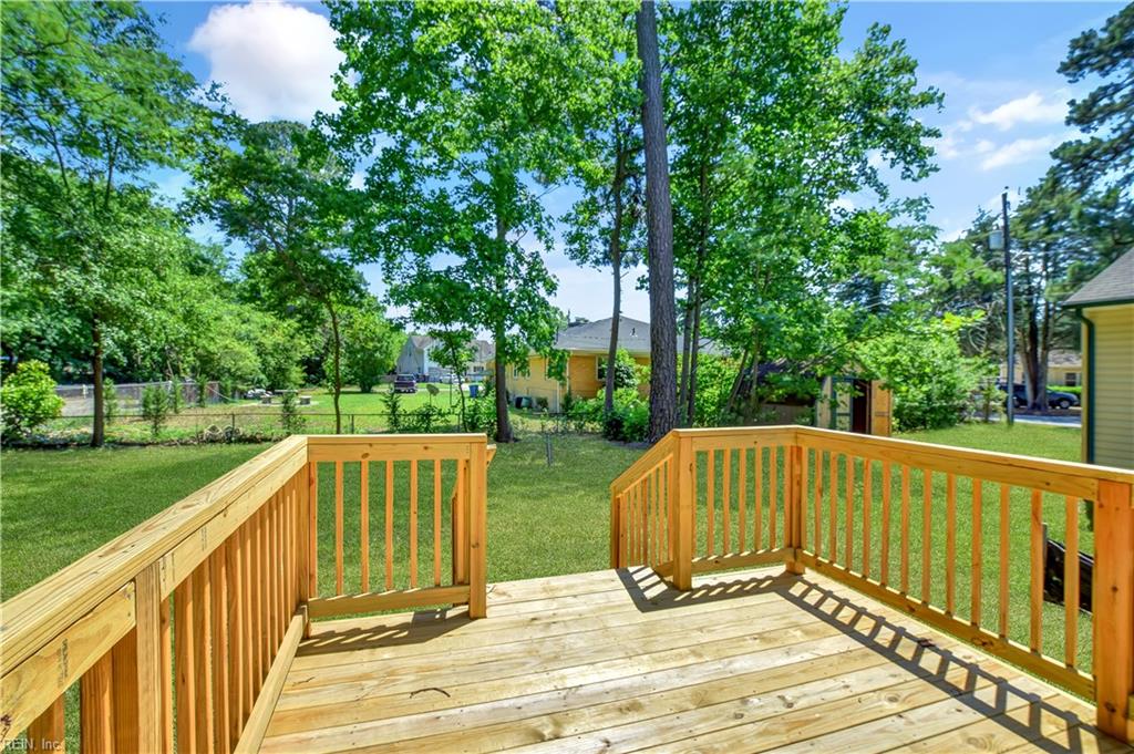 5041 Queen St Property Photo 35