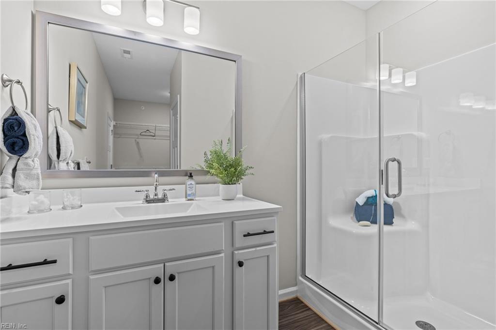 1014 Ashworth Way Property Photo 19