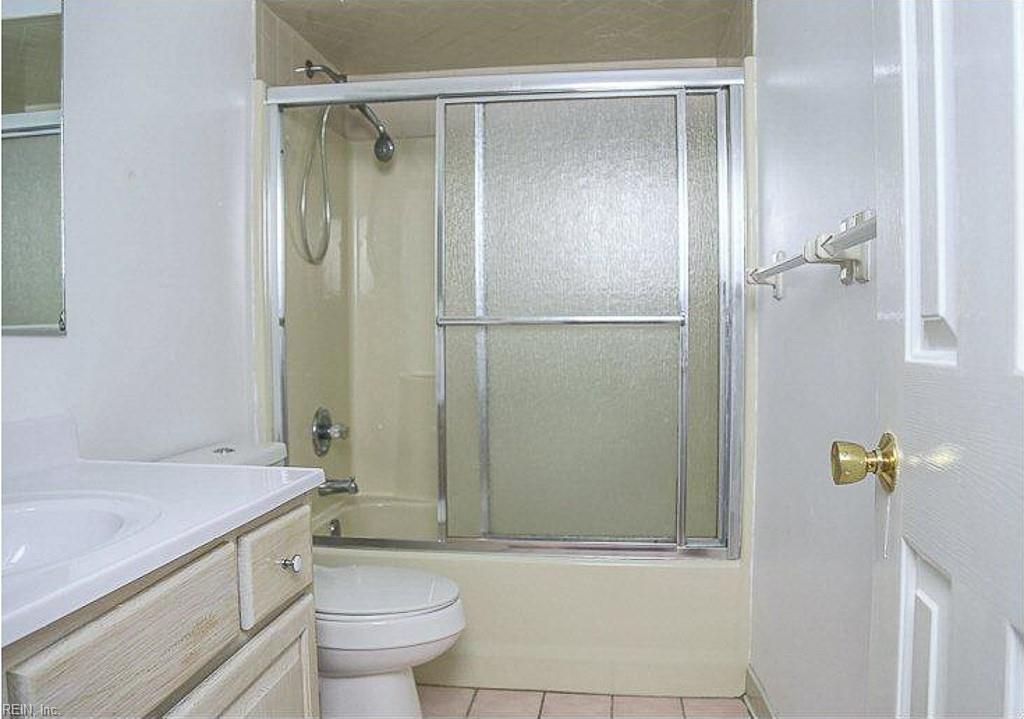 756 Yorkshire Trl Property Photo 2