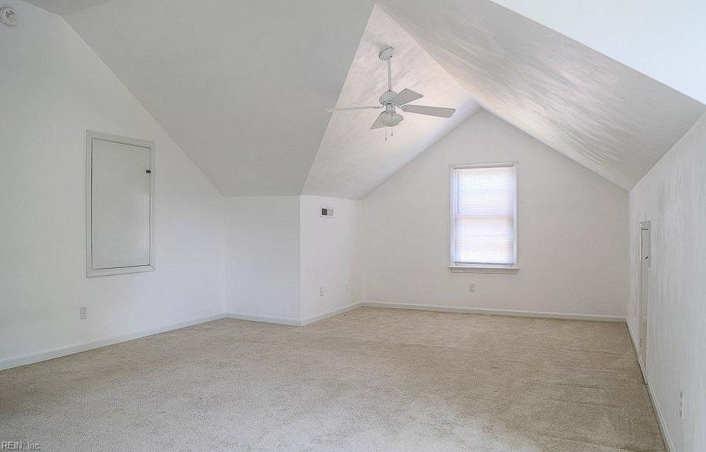756 Yorkshire Trl Property Photo 10