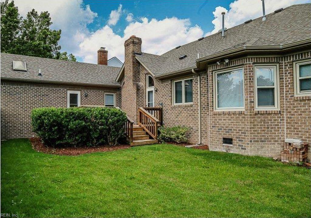 756 Yorkshire Trl Property Photo 11