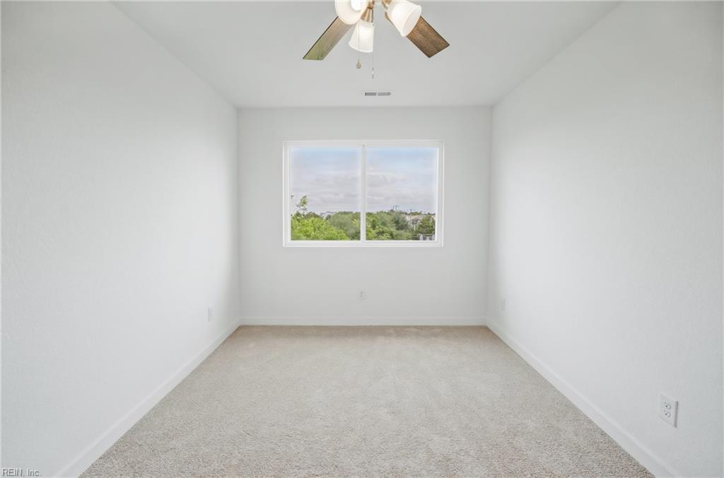 1557 Chela Ave Property Photo 29