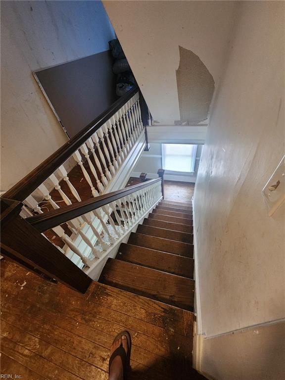 26162 Shoremain Dr Property Photo 4