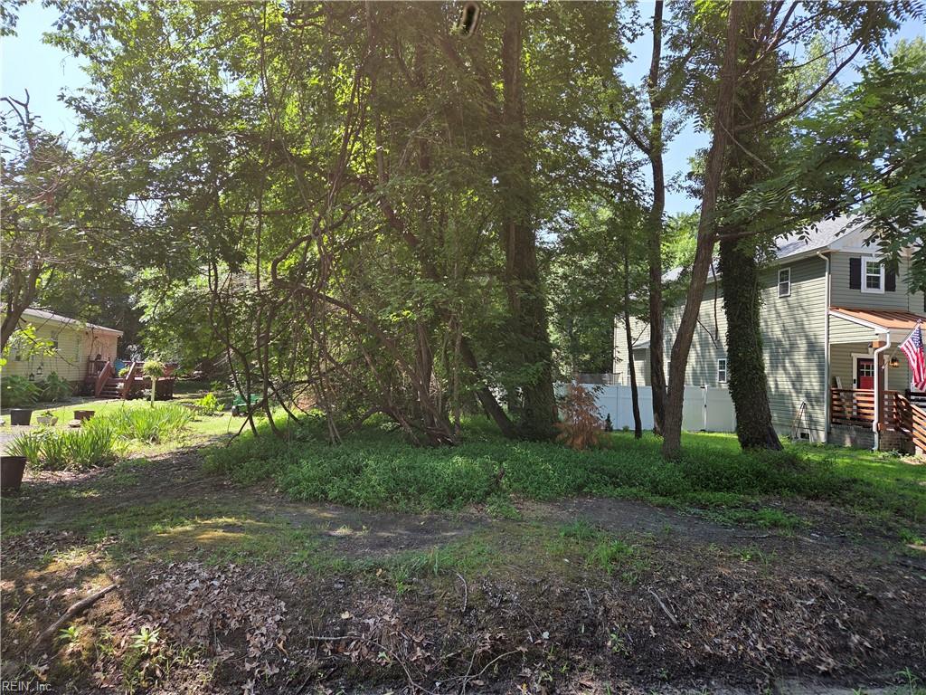 .24 Acre Washington Ave Property Photo 1