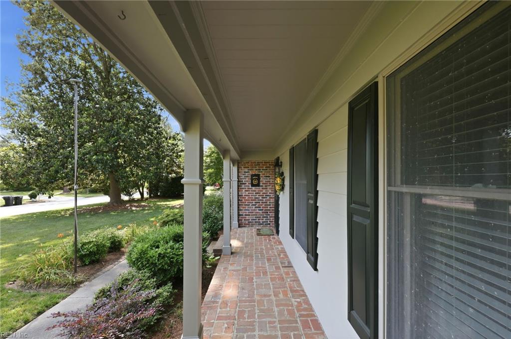 4305 Delray Dr Property Photo 3