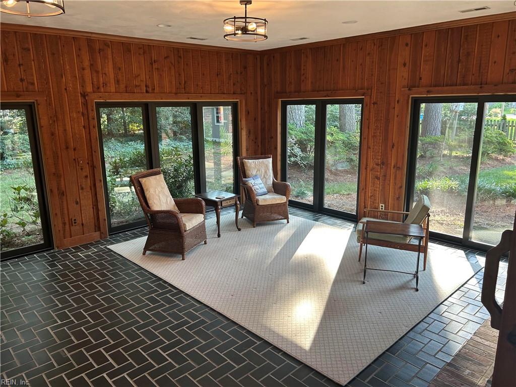 4305 Delray Dr Property Photo 13