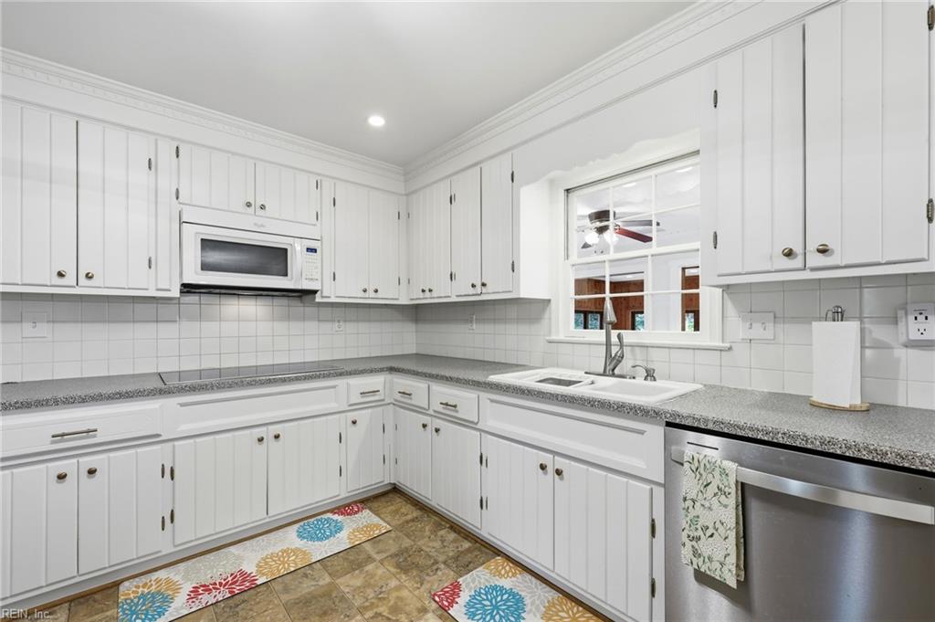 4305 Delray Dr Property Photo 17