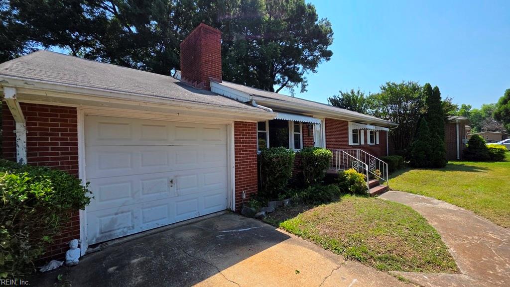 504 Winona Dr N Property Photo 6