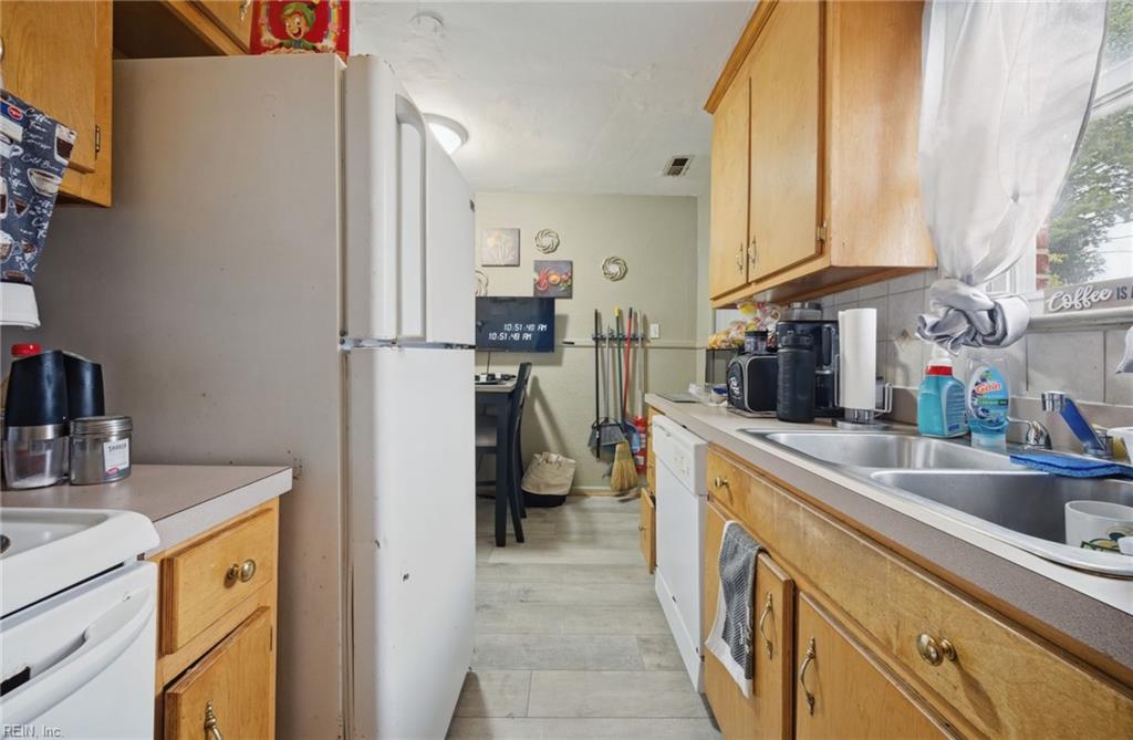 635 Newport News Ave Property Photo 10