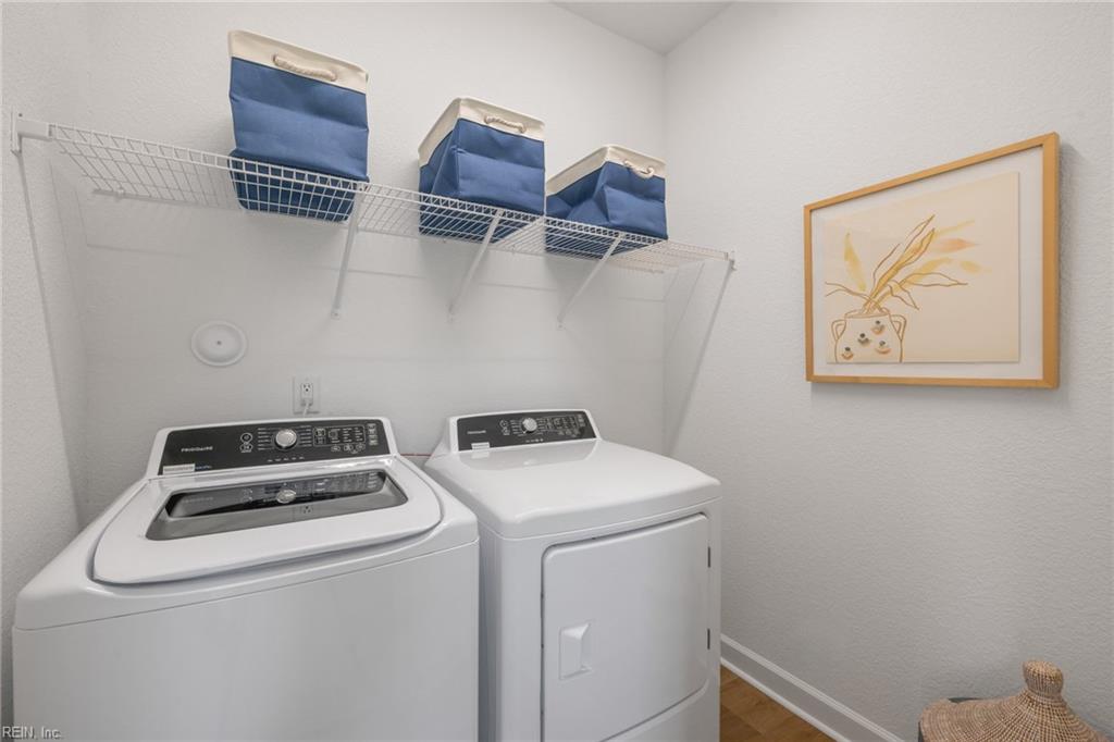 4900 Apricot Way Property Photo 15
