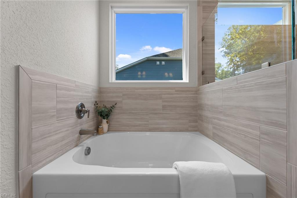 Mm Berkeley At River Club Property Photo 28
