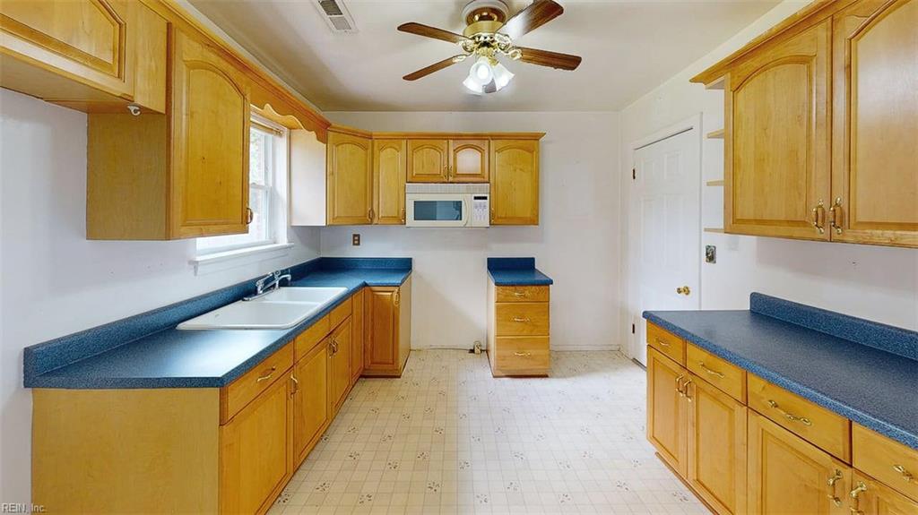 8437 Mona Ave Property Photo 41