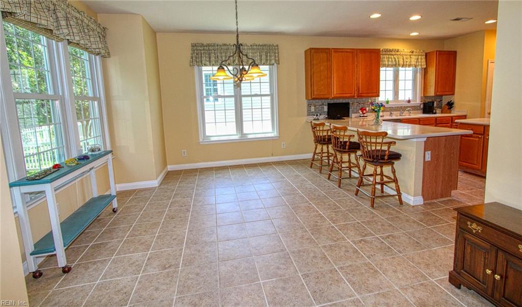 4772 Winterberry Ct Property Photo 5
