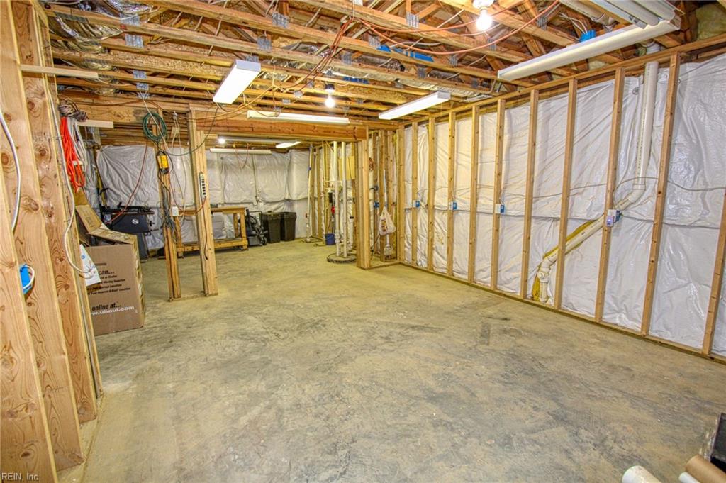 4772 Winterberry Ct Property Photo 23