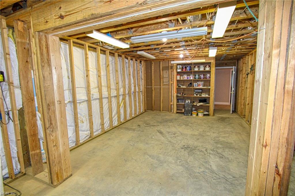 4772 Winterberry Ct Property Photo 24