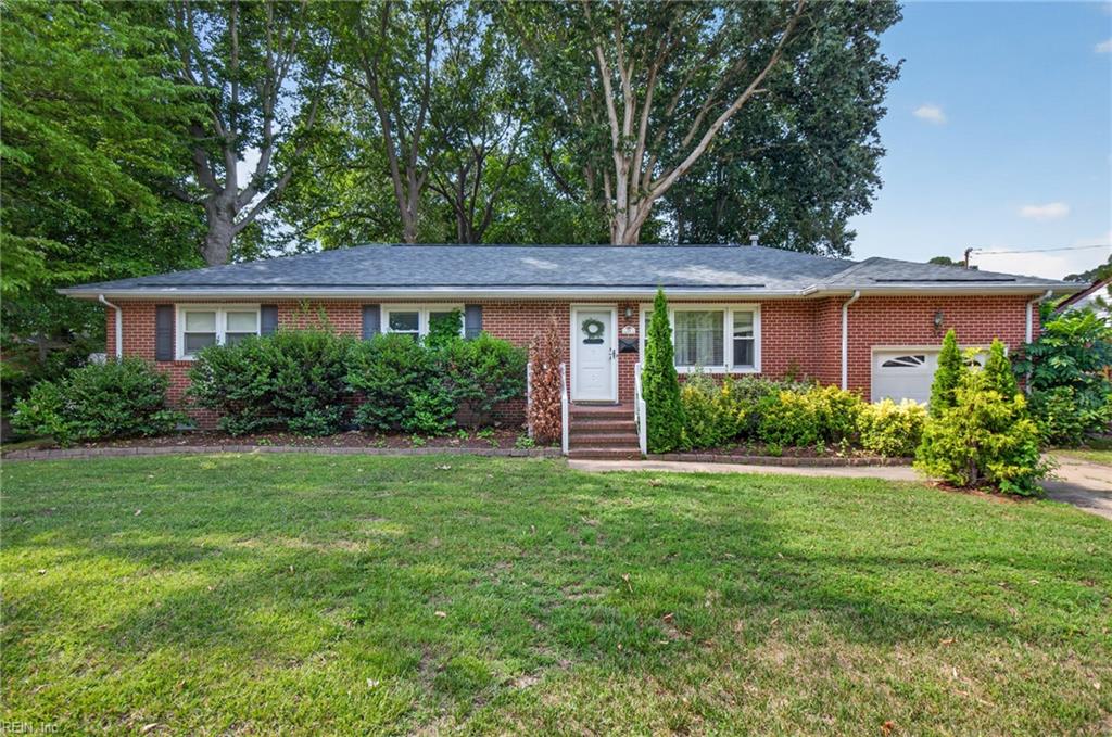 34 Roberta Dr Property Photo 1