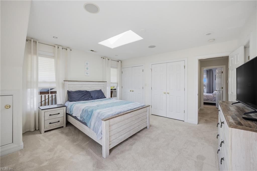 411 22 1/2 St Property Photo 21