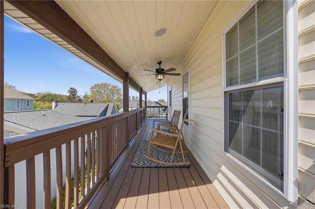 411 22 1/2 St Property Photo 31